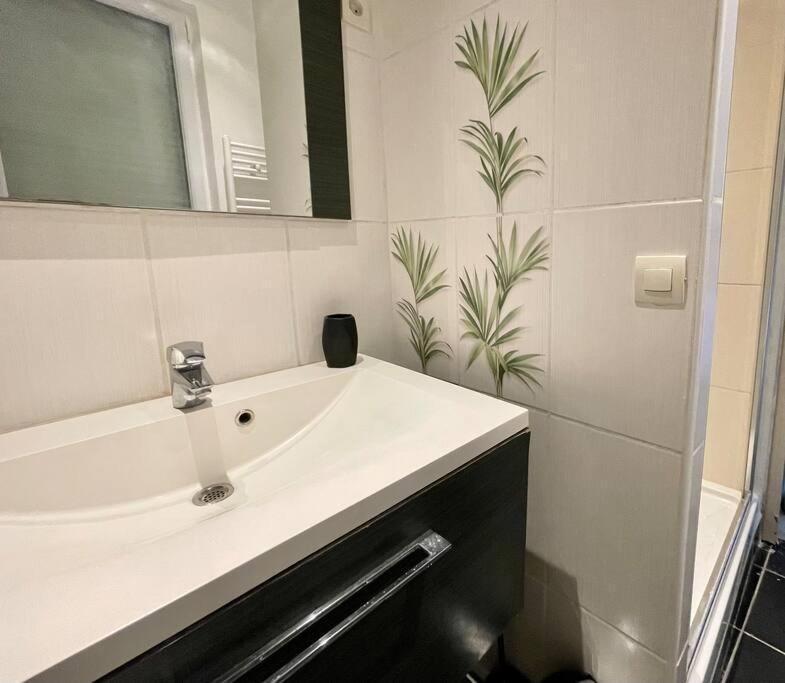 Le Royal Cosy - Spacieux T2 - Proche Chantilly, Paris & Asterix Nogent-sur-Oise المظهر الخارجي الصورة